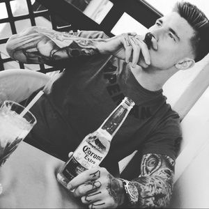 Meet your Posher, Andrew